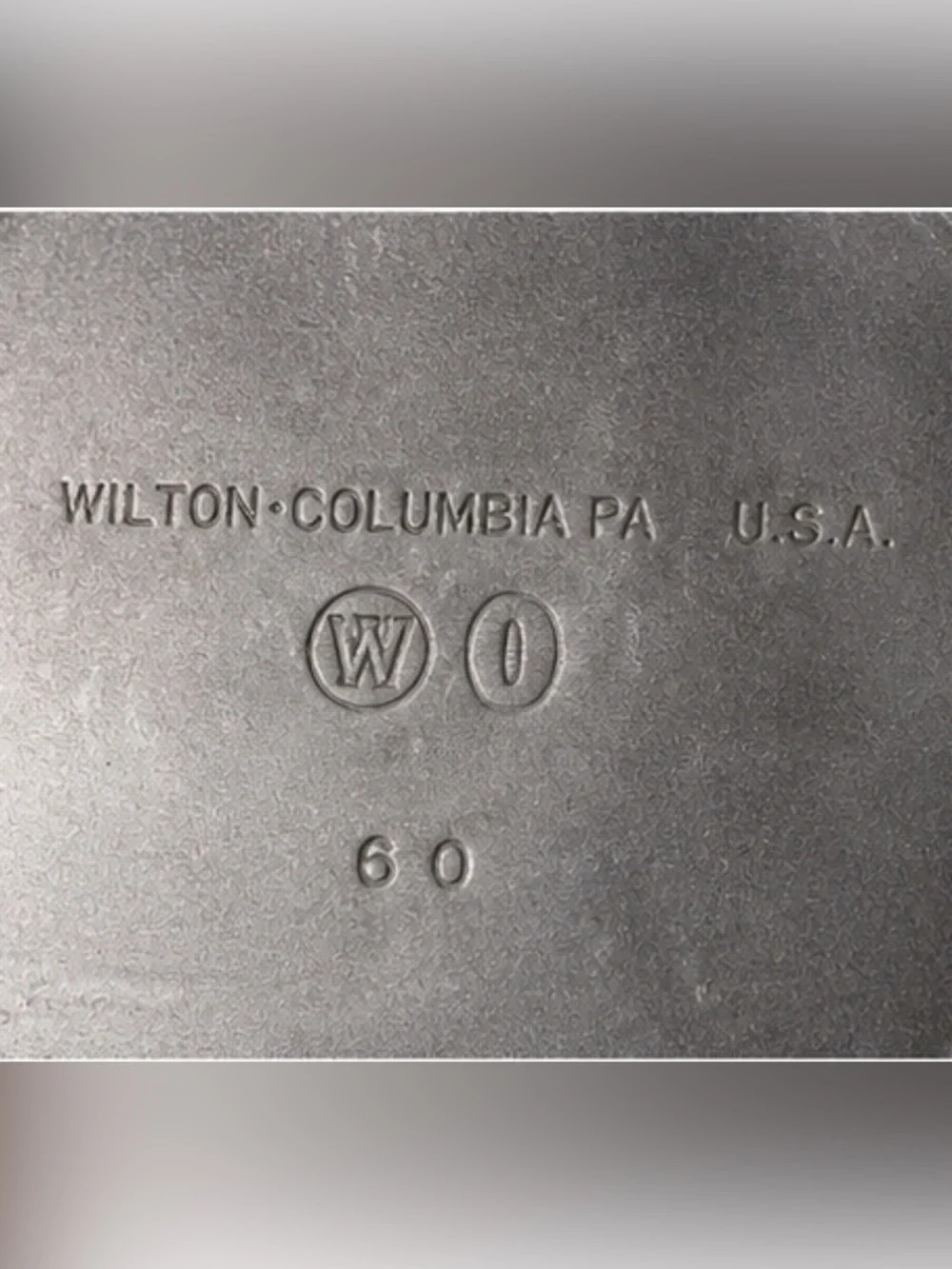 Vintage Pewter Look Tavern 2 Plates Wilton USA.